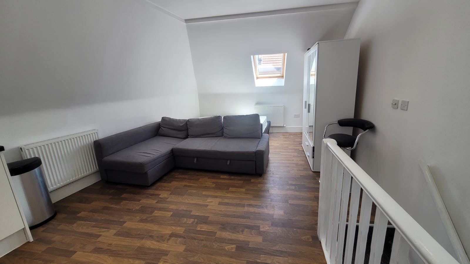 Bacon Street, London preview