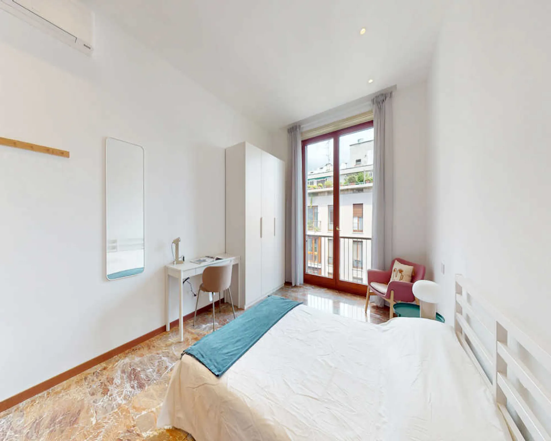 Via San Martino, Milan preview