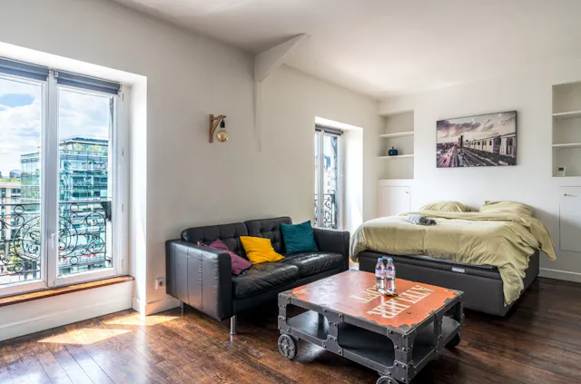 1-Bedroom Apartment in Avenue Charles de Gaulle, Neuilly-sur-Seine (1639070) room image 1