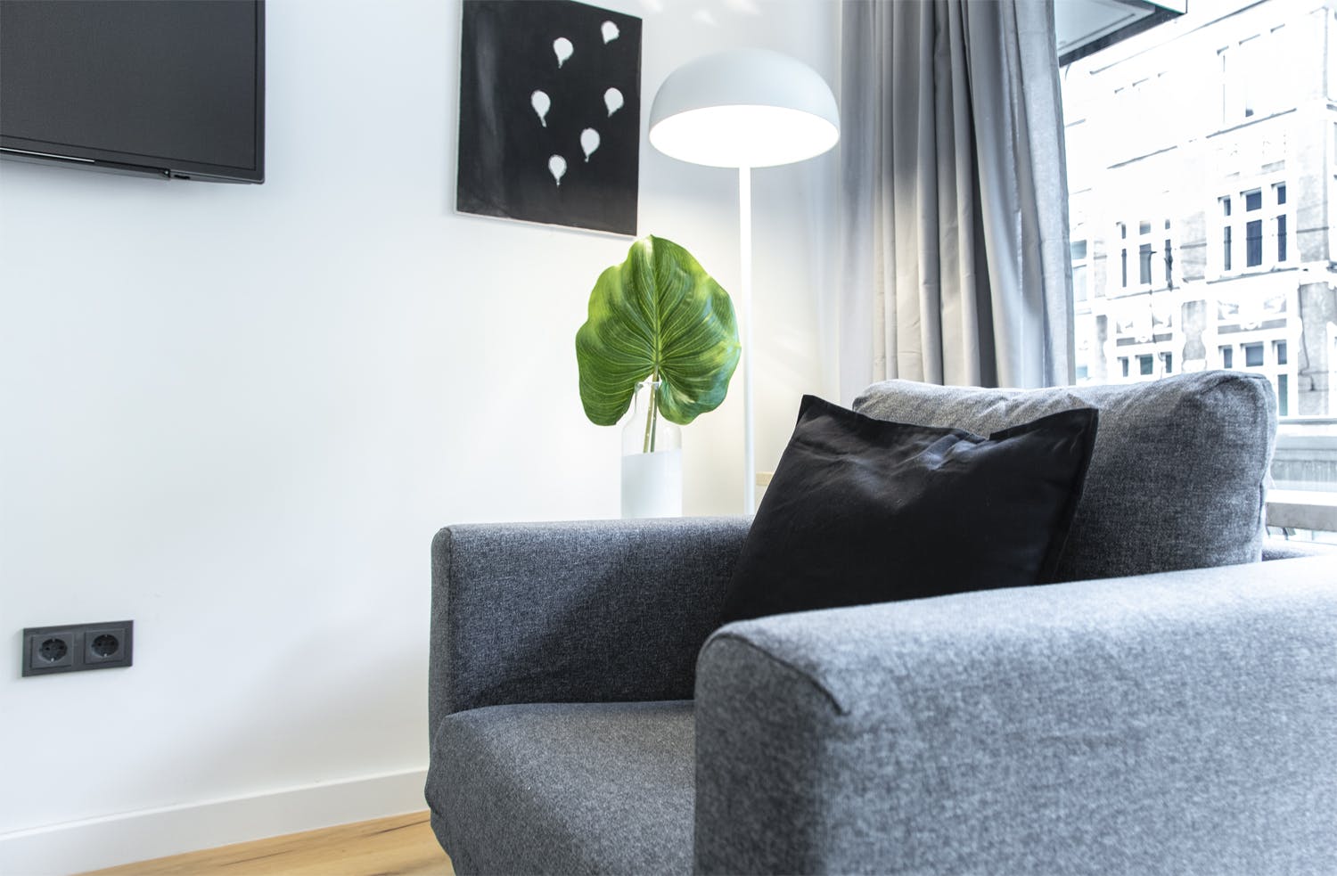 preview gallery tile