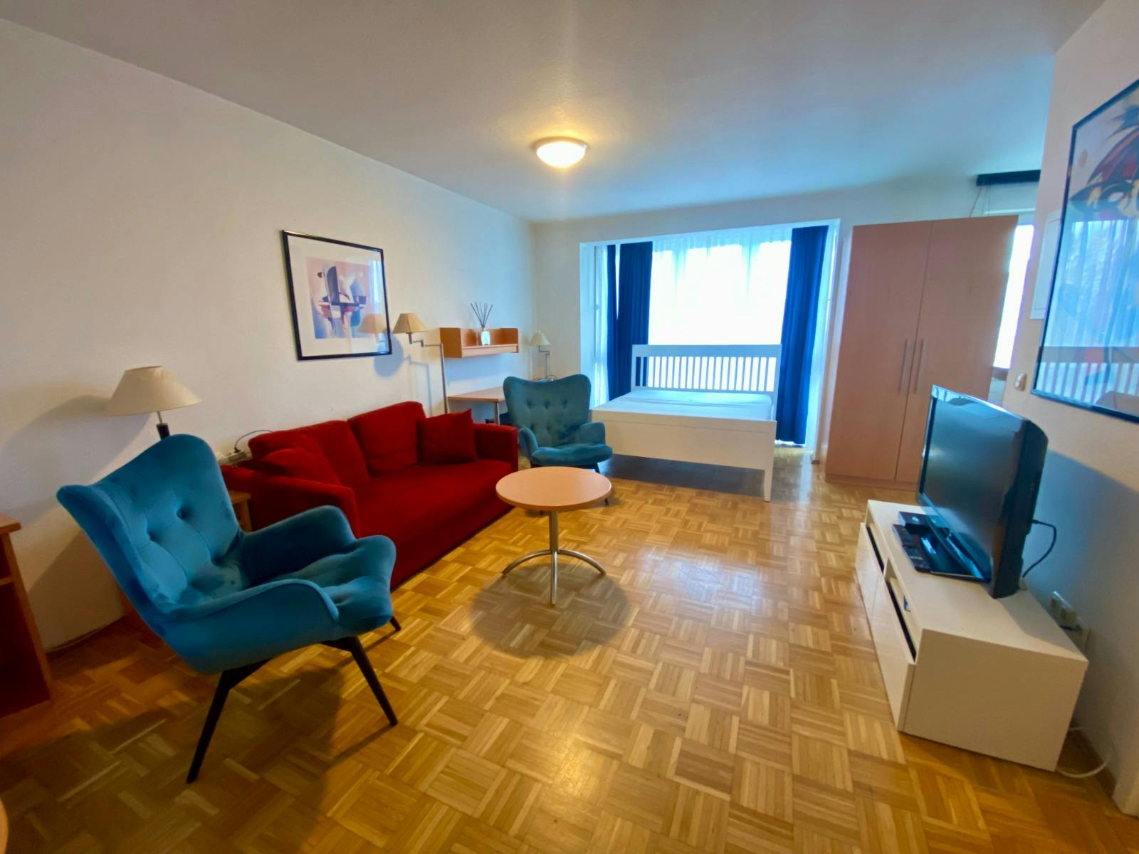 Estudio  en alquiler por 1300 € al mes en Köln, Böckingstraße