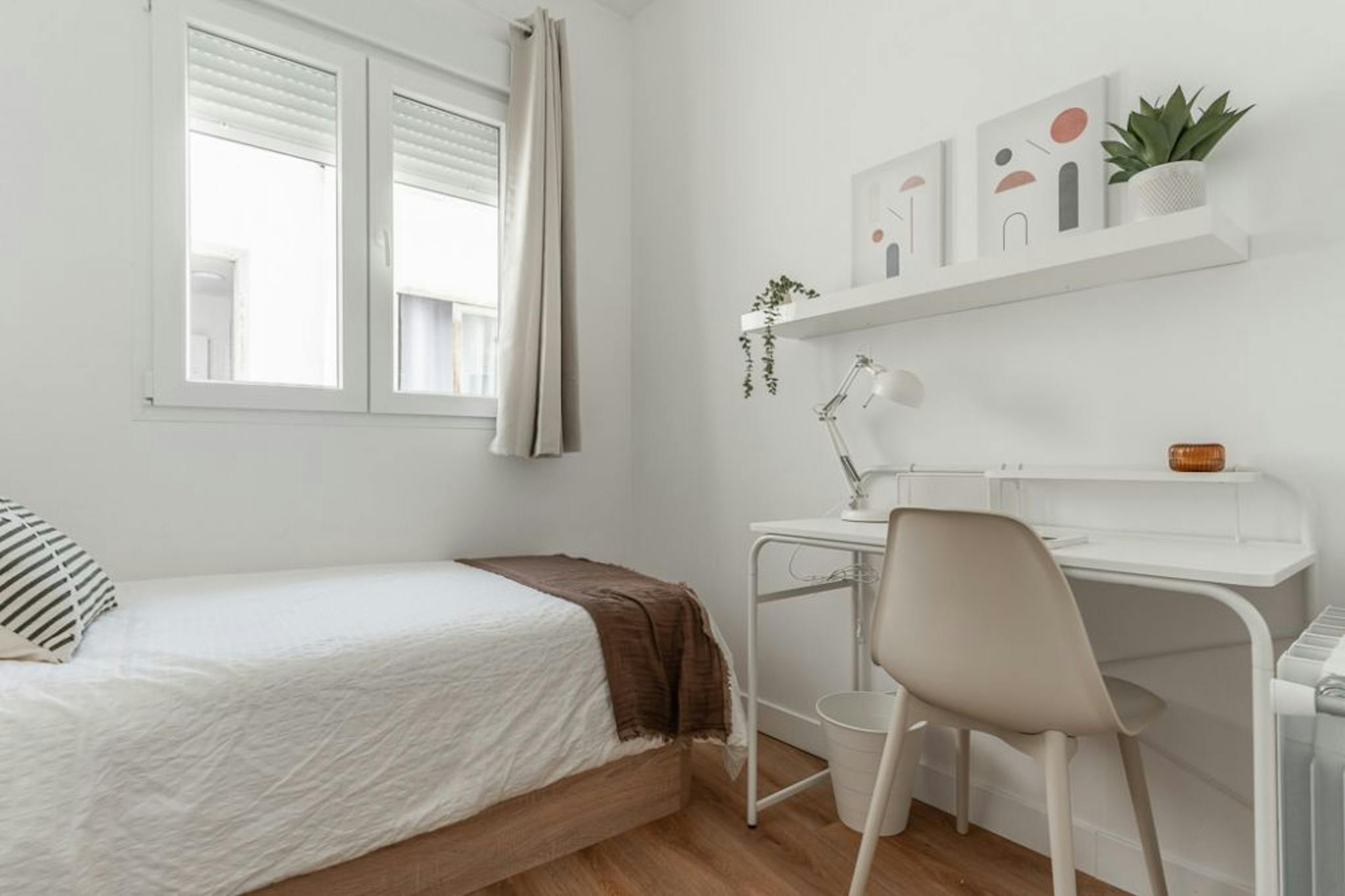 Calle de la Redondilla, Madrid preview