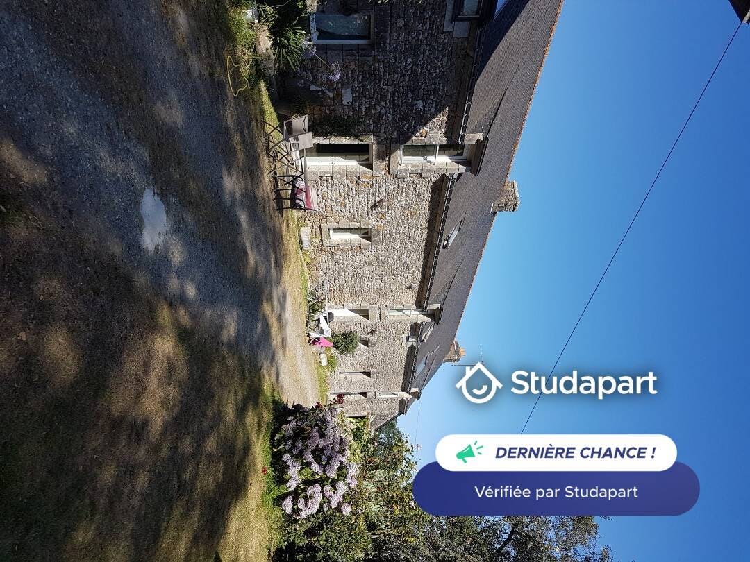 Приватна кімната за оренду для 410 EUR на місяць у Plougoumelen, Guerlann