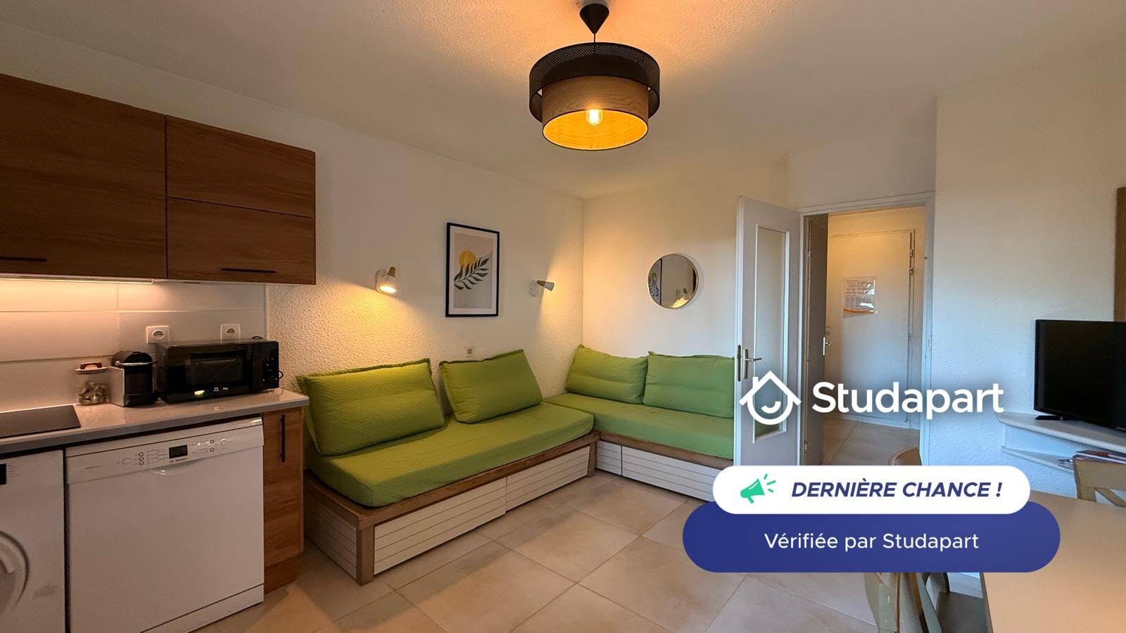 Wohnung zu mieten für 680 € pro Monat in Saint-Raphaël, Allée Muirfield