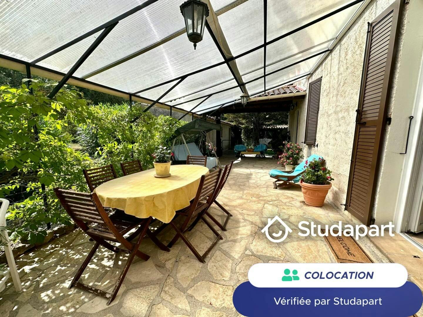 Private room for rent for €700 per month in Antibes, Chemin des Hautes Bréguières