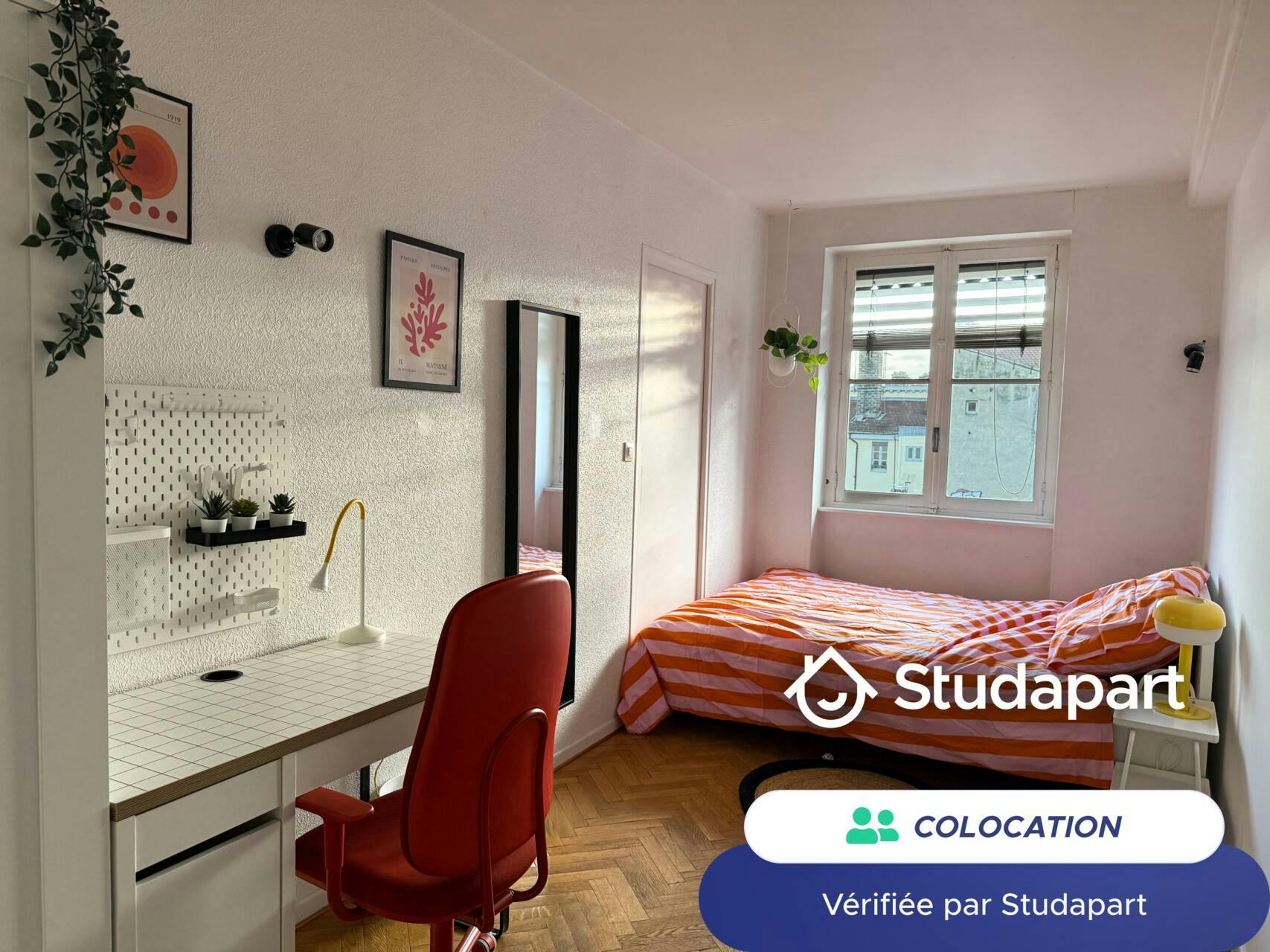Private room for rent on Rue des Remparts d'Ainay, Lyon - Plus