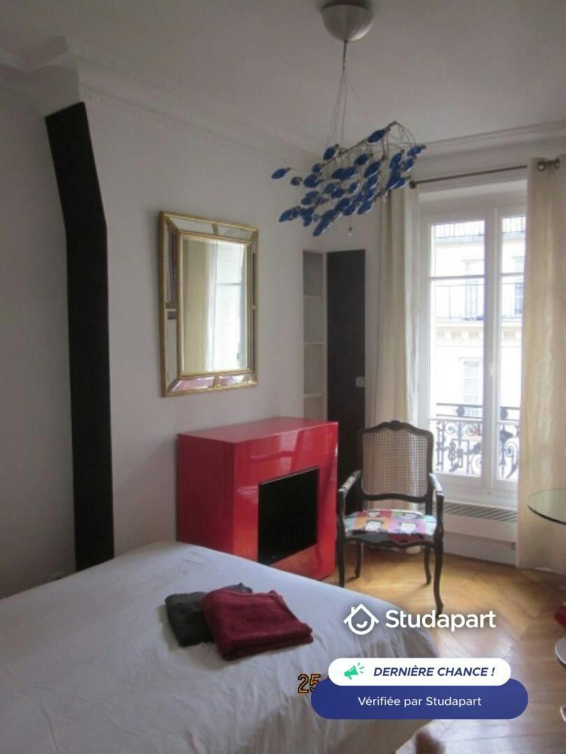 Chambre à Paris