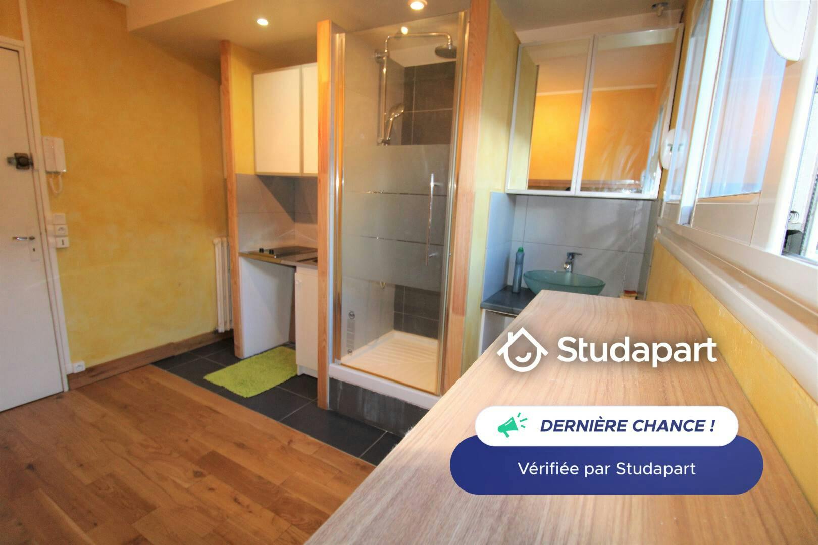 Apartment for rent for €550 per month in Saint-Germain-en-Laye, Rue de Tourville