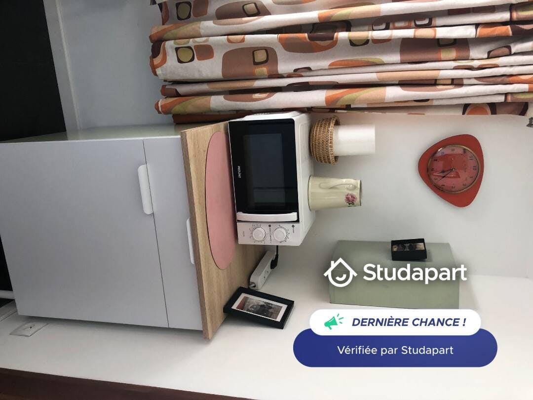 Apartment for rent for €530 per month in La Rochelle, Rue du Lignon