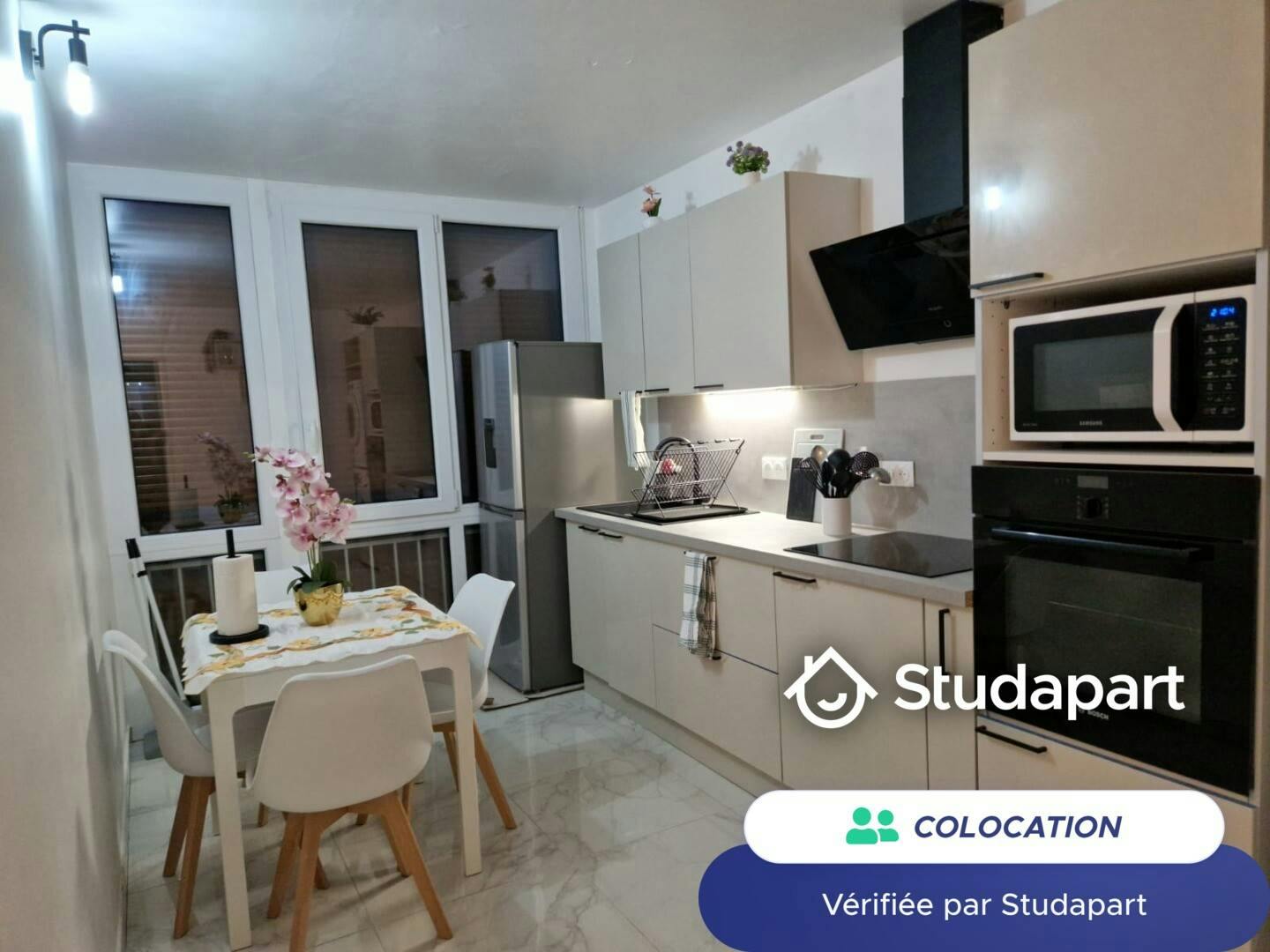 Private room for rent for €700 per month in Meudon, Rue des Acacias