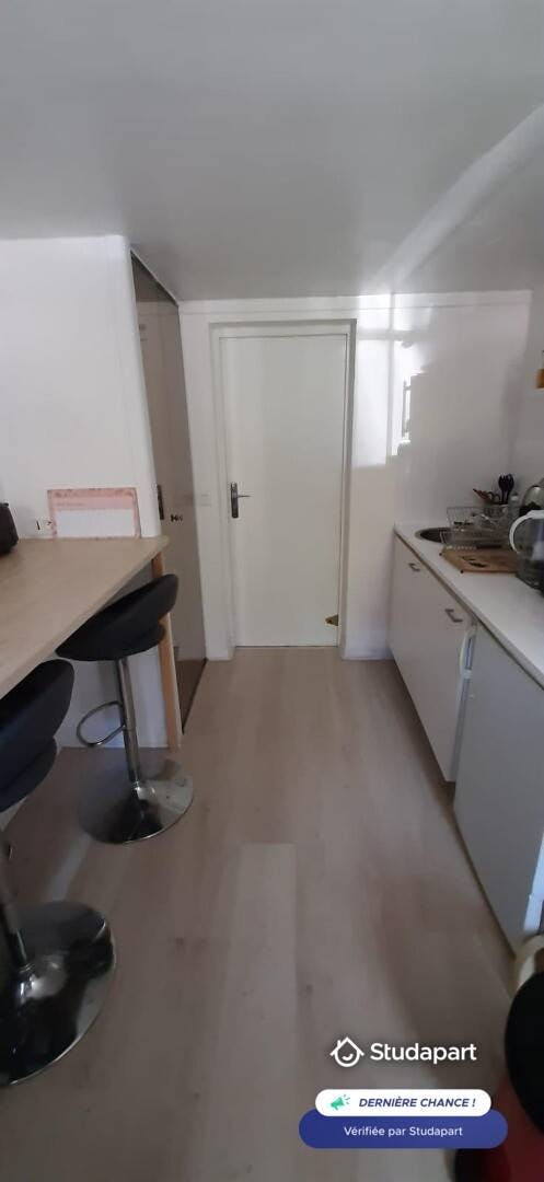 Apartment for rent on Rue de Nancy, Versailles
