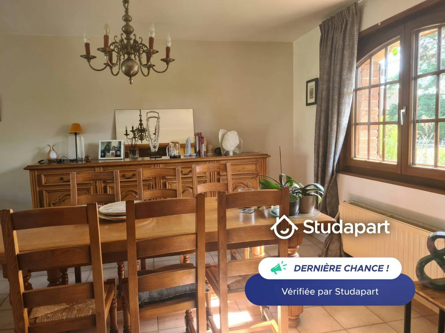 Отдельная комната сдается в аренду за 380 € в месяц в Maing, Rue Henri Bantegnie