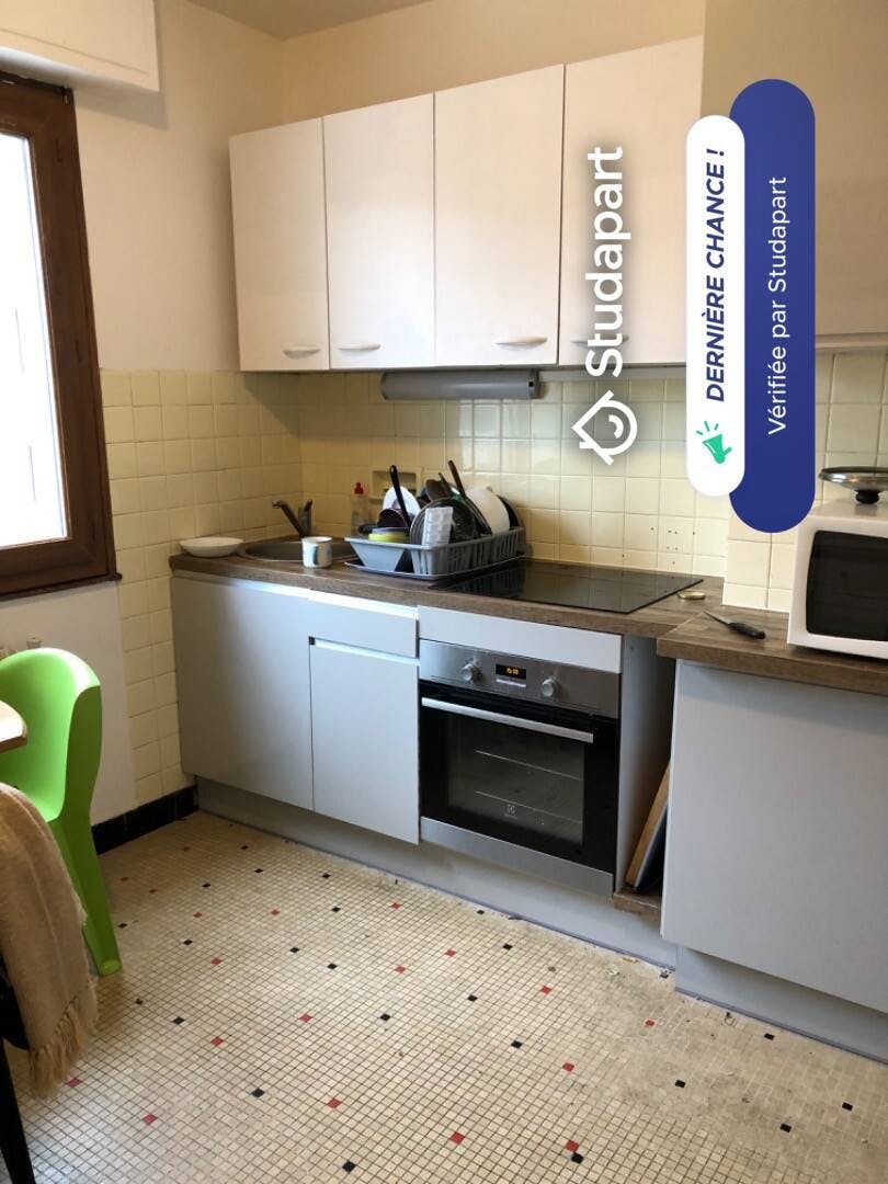 House for rent for €880 per month in Chambéry, Boulevard Gambetta