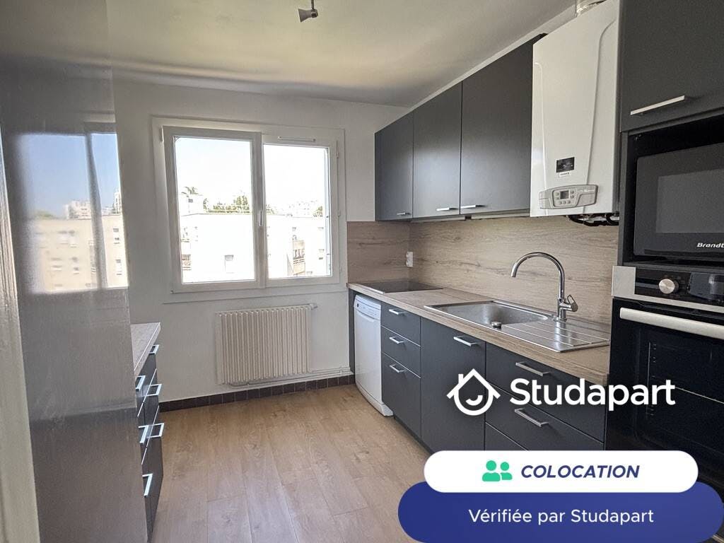 Private room for rent on Rue Phileas Fogg, Nantes