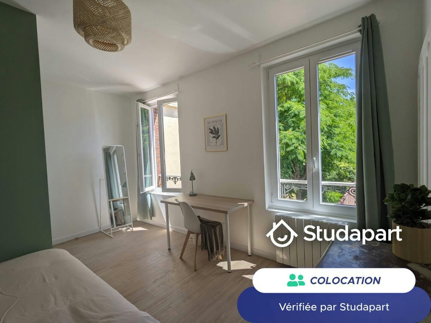Privé kamer te huur voor € 460 per maand in Évreux, Rue de Pannette