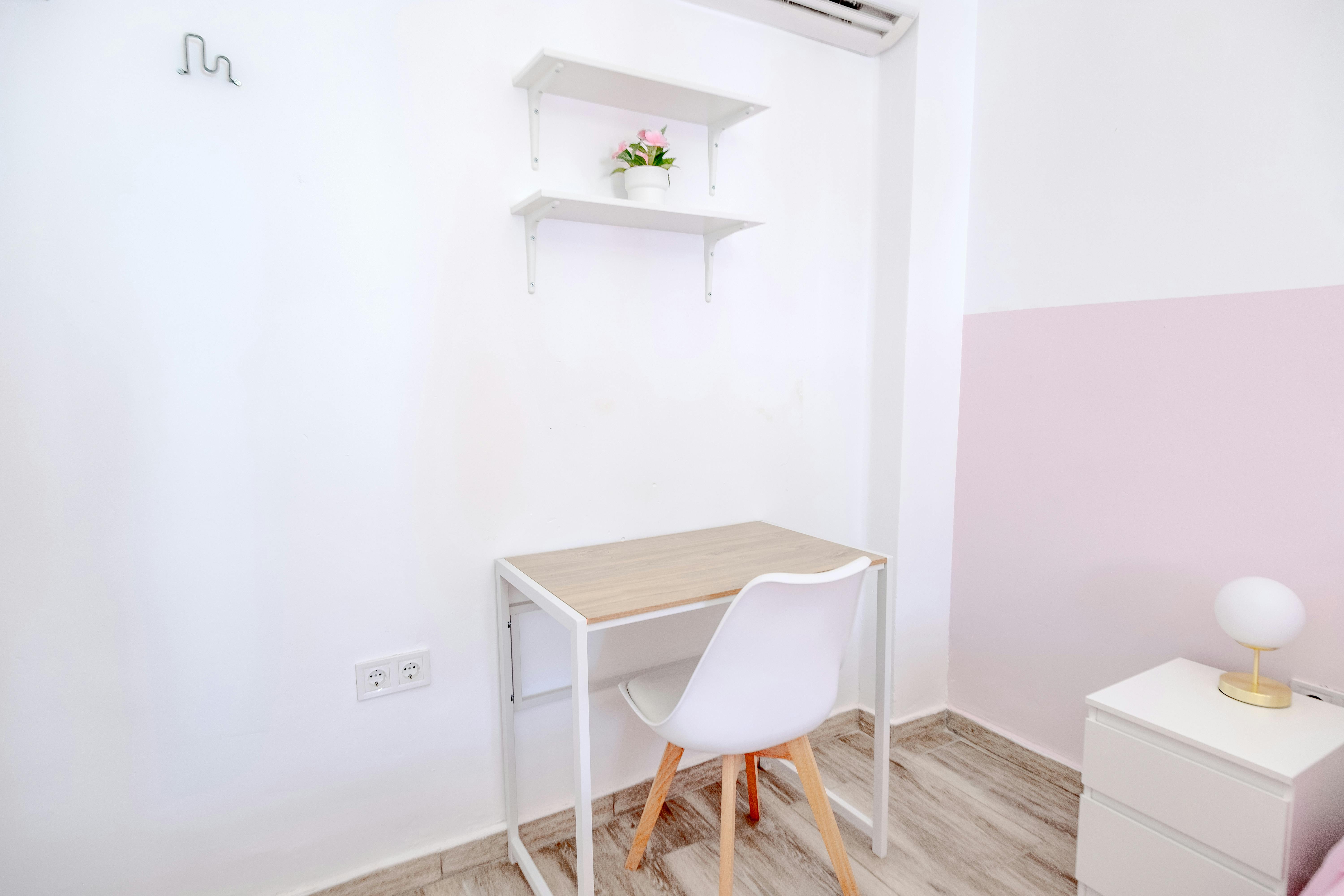 Single room Catarroja, 1 bed, 8m² — photo 2