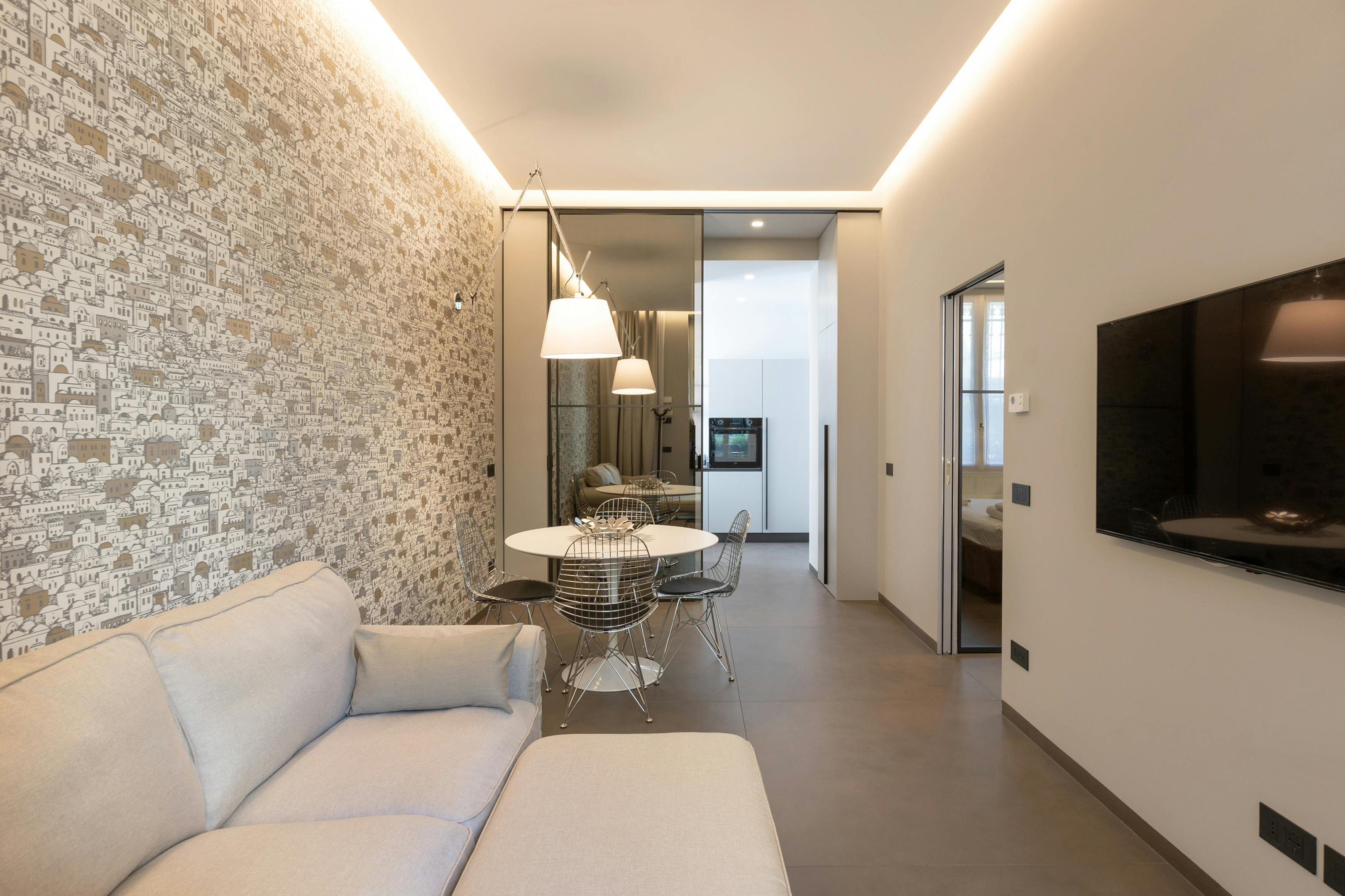 Via Guido D'Arezzo, Milan preview