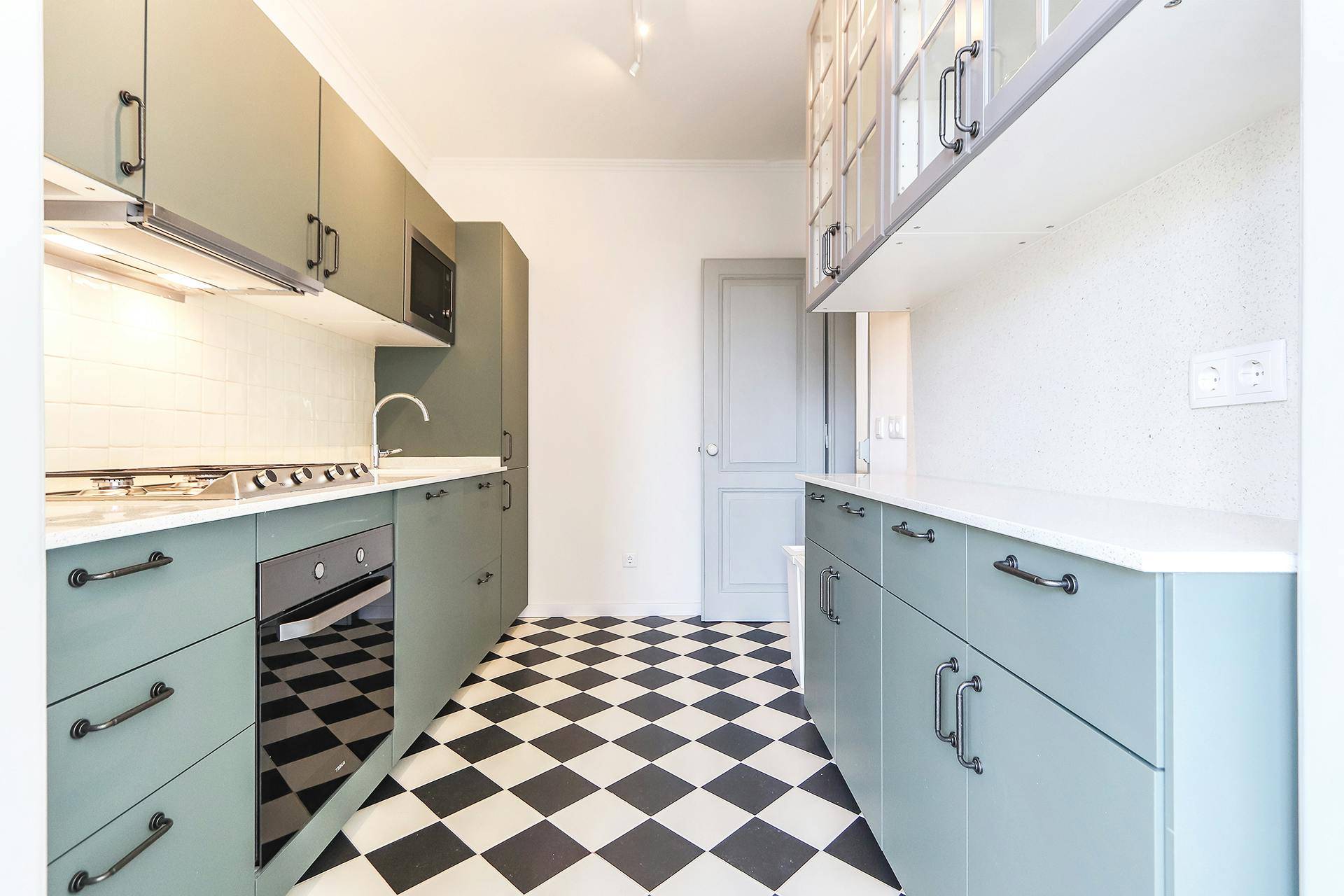 preview gallery tile