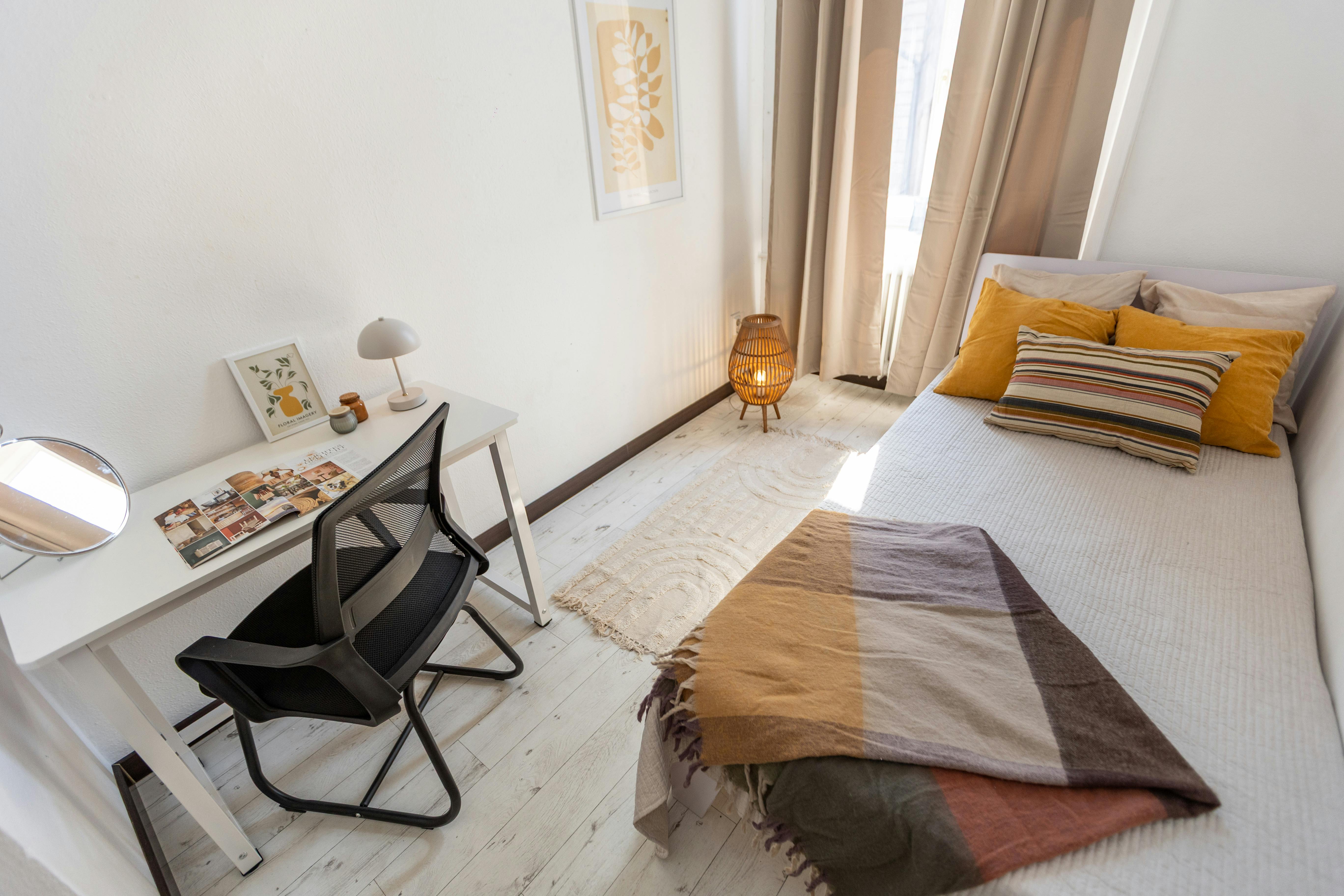 Double room Budapest, 1 bed, 15m² — photo 15