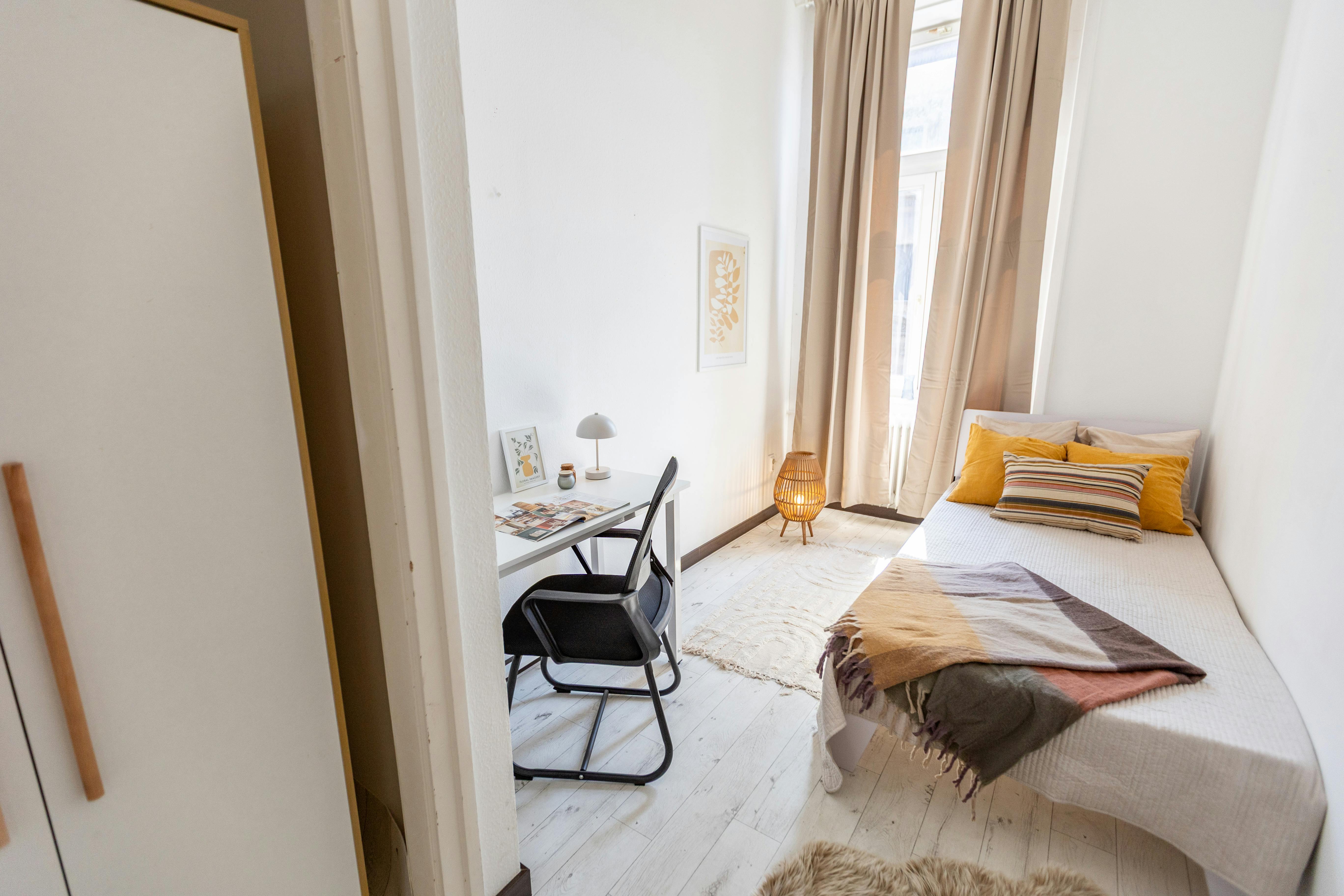 Double room Budapest, 1 bed, 15m² — photo 9
