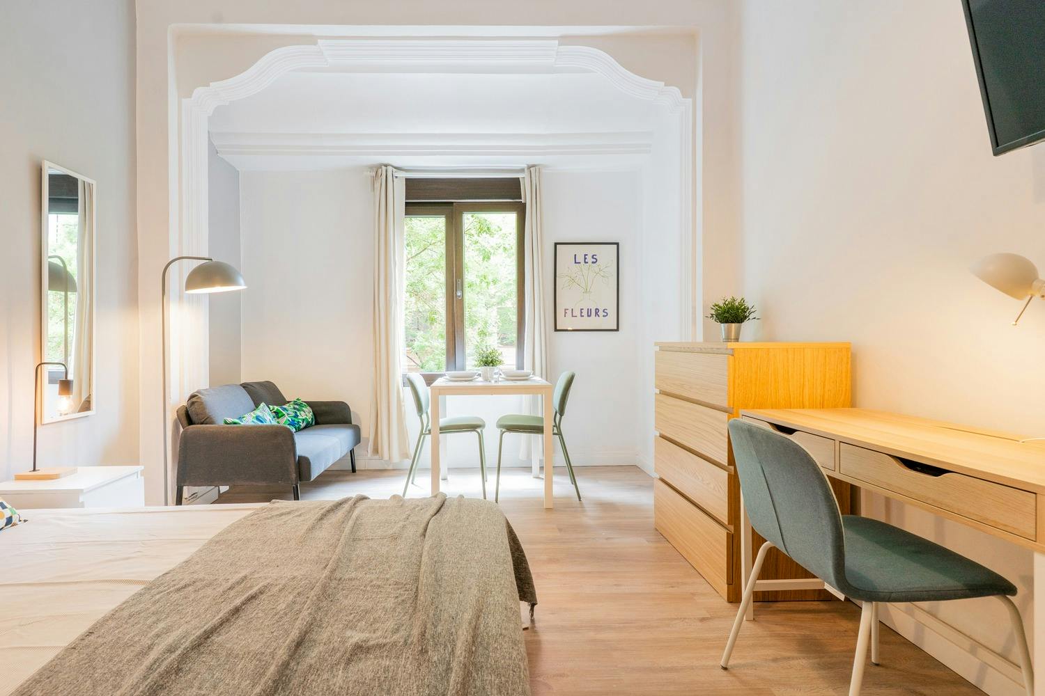 preview gallery tile