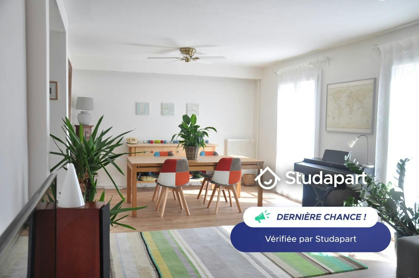 公寓 正在以 €1,300 的月租出租，其位于 Aix-en-Provence, Traverse de la Magotte