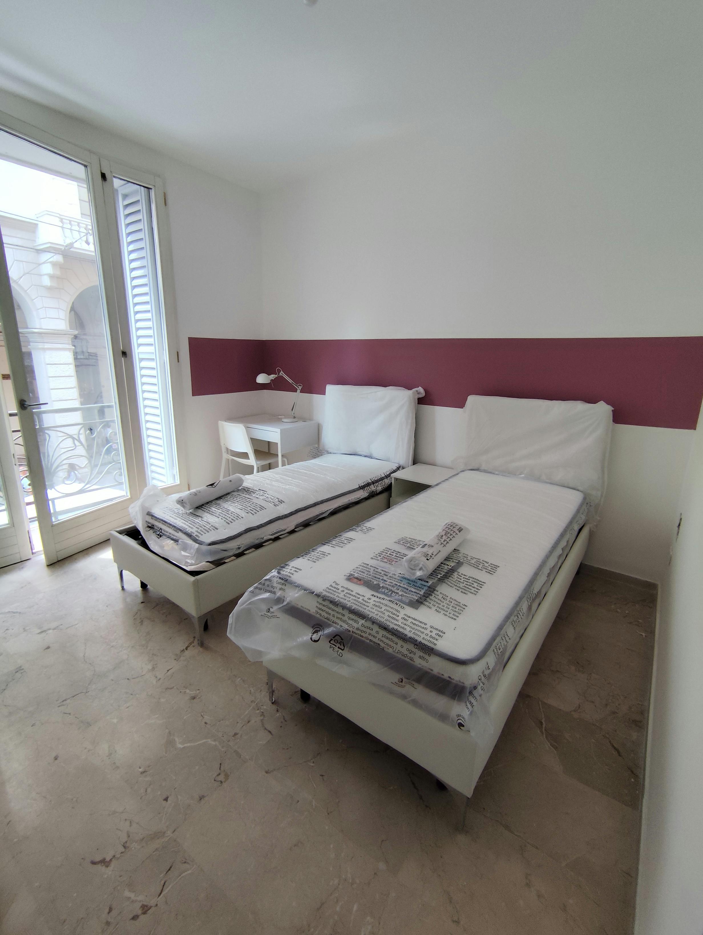Shared room for rent for €500 per month in Bologna, Via Ugo Bassi