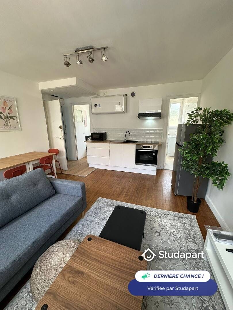 Appartamento in affitto a 950 € al mese a Nantes, Route de Sainte-Luce