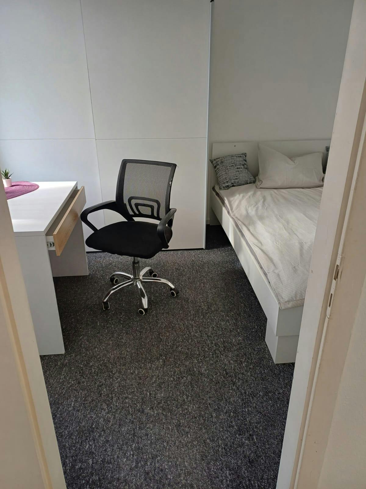 Appartamento in affitto a 1000 € al mese a Potsdam, Gutenbergstraße