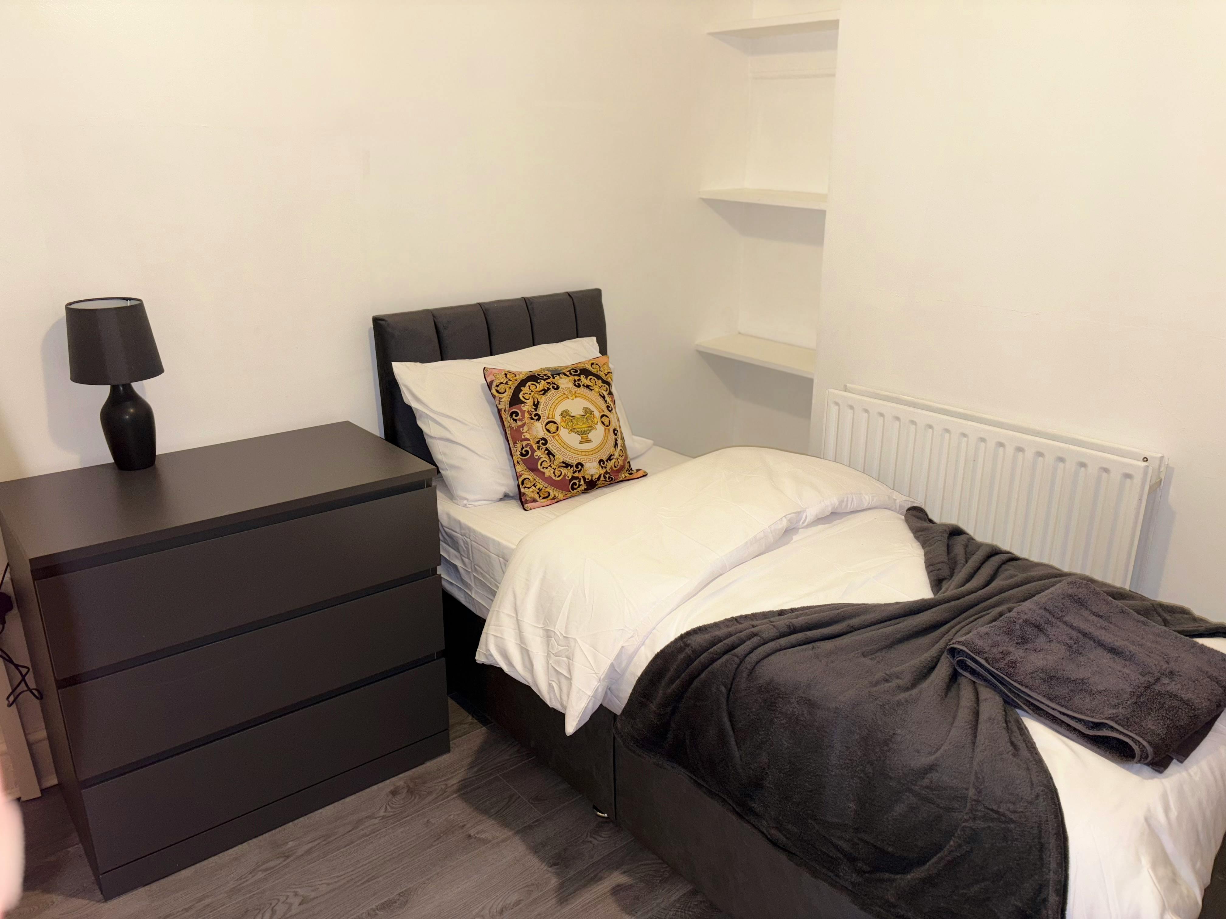 Apartment Swansea, 5 beds — photo 23