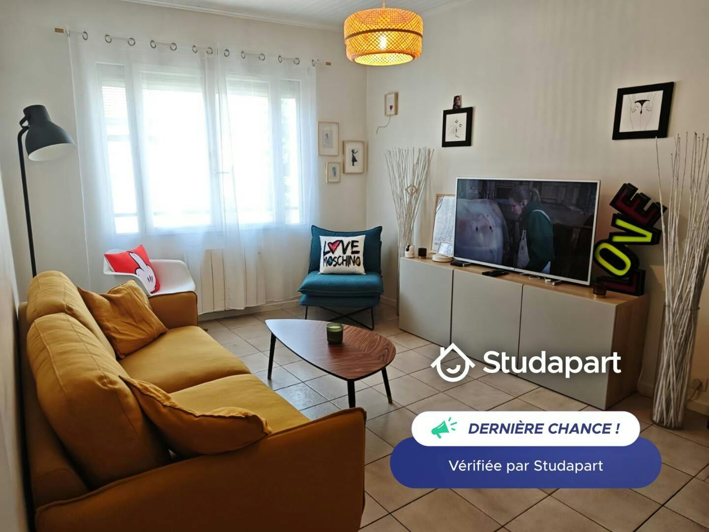 Apartment for rent for €1,100 per month in Sucy-en-Brie, Rue du Temple