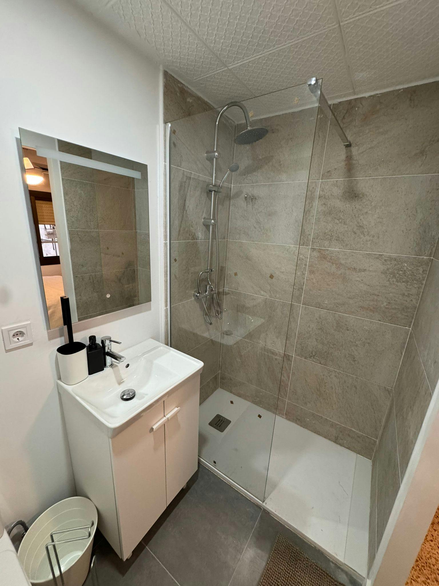 preview gallery tile