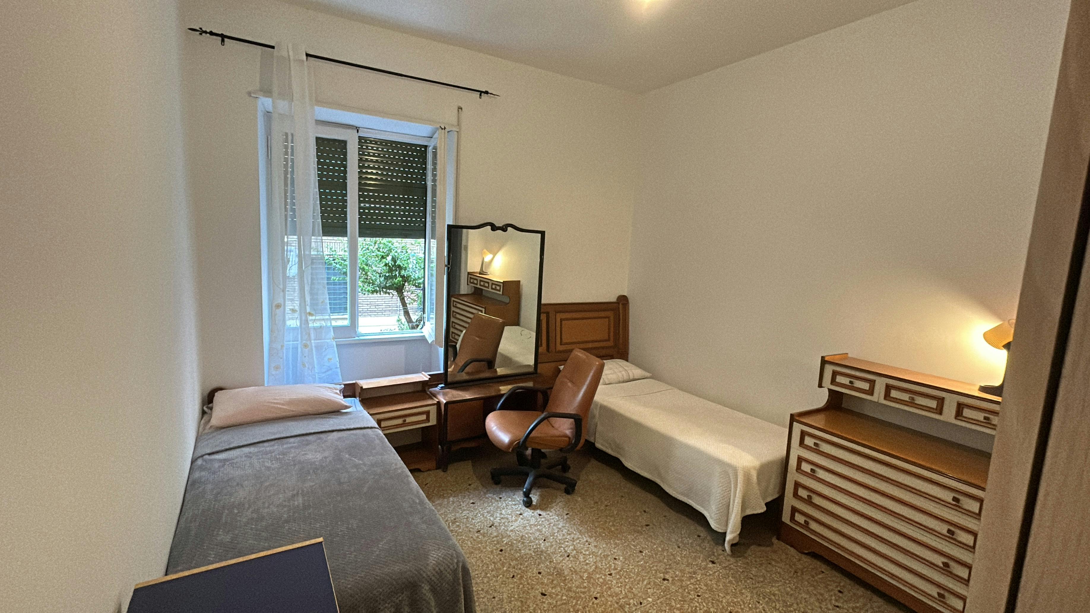 Stanza condivisa in affitto a 500 € al mese a Rome, Via Gian Luca Squarcialupo