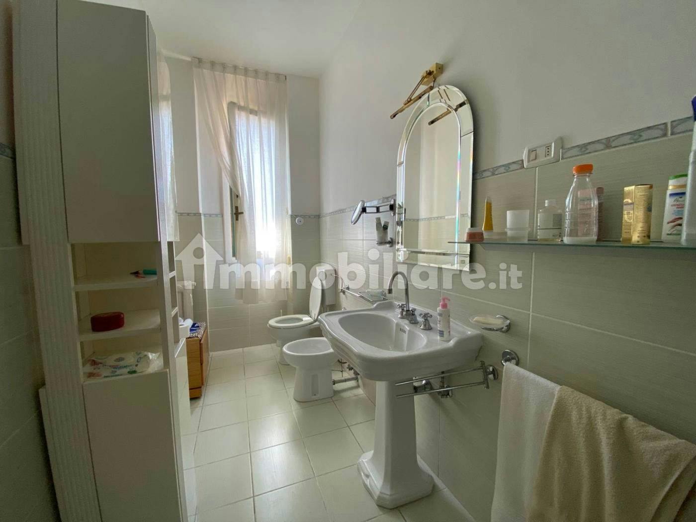 Single room Florence, 1 bed, 22m² — photo 2