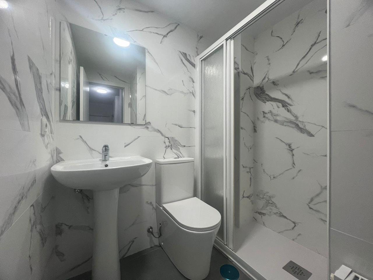 Single room Madrid, 1 bed, 7m² — photo 8