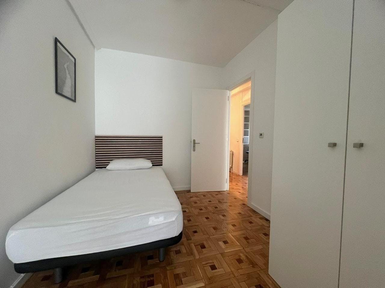 Calle de Fermín Caballero, Madrid preview