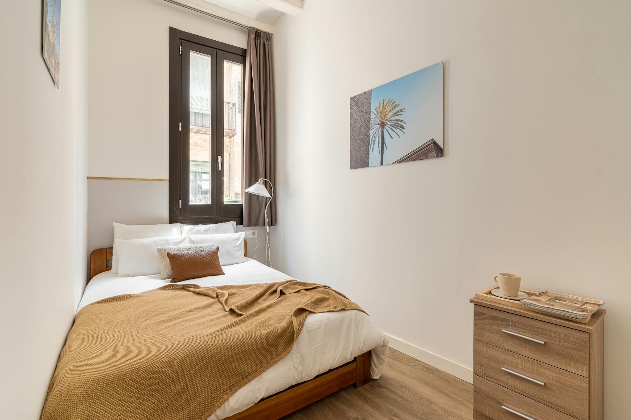 Carrer de l'Hospital, Barcelona preview