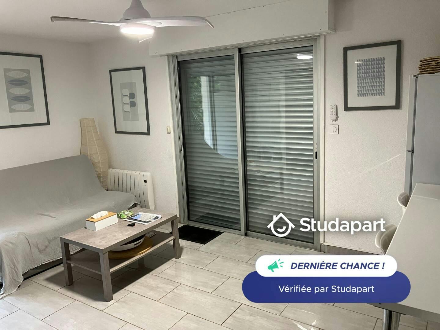 Apartament de închiriat pentru 900 EUR pe lună în La Grande-Motte, Impasse du Bois du Couchant