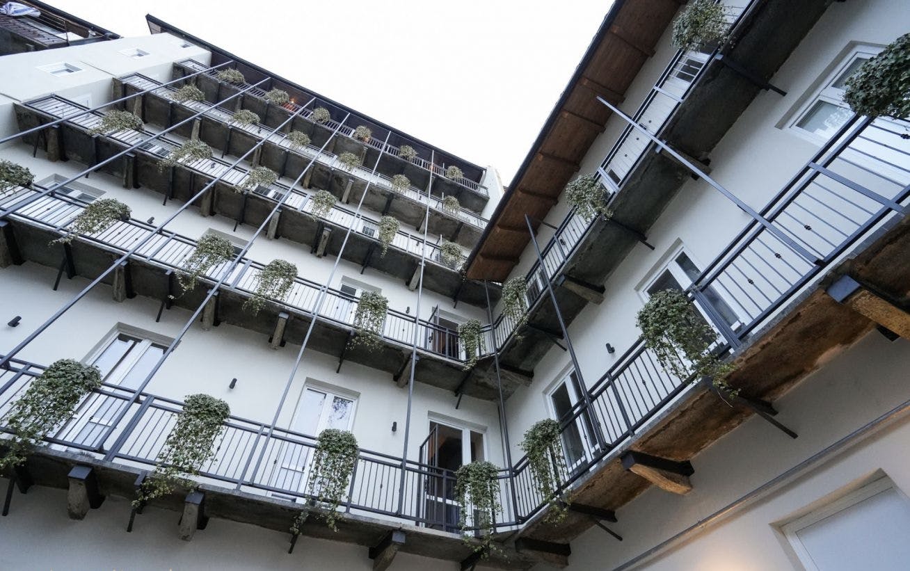 preview gallery tile