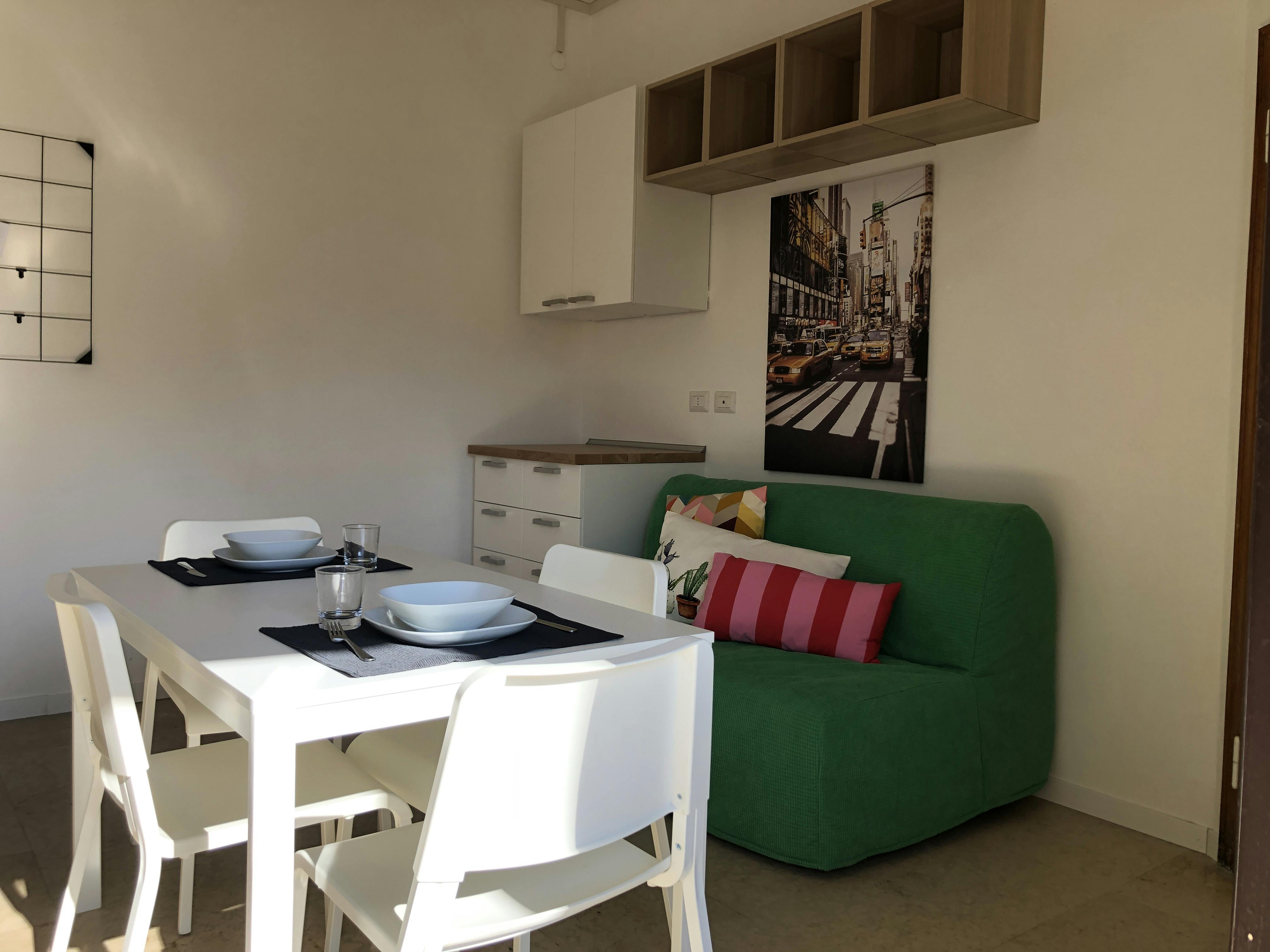 Private room for rent for €700 per month in Milan, Via Luigi Scrosati