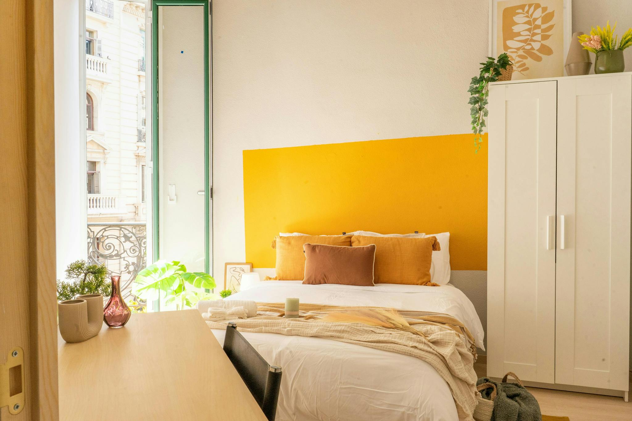 Carrer de Sant Pere Més Alt, Barcelona preview