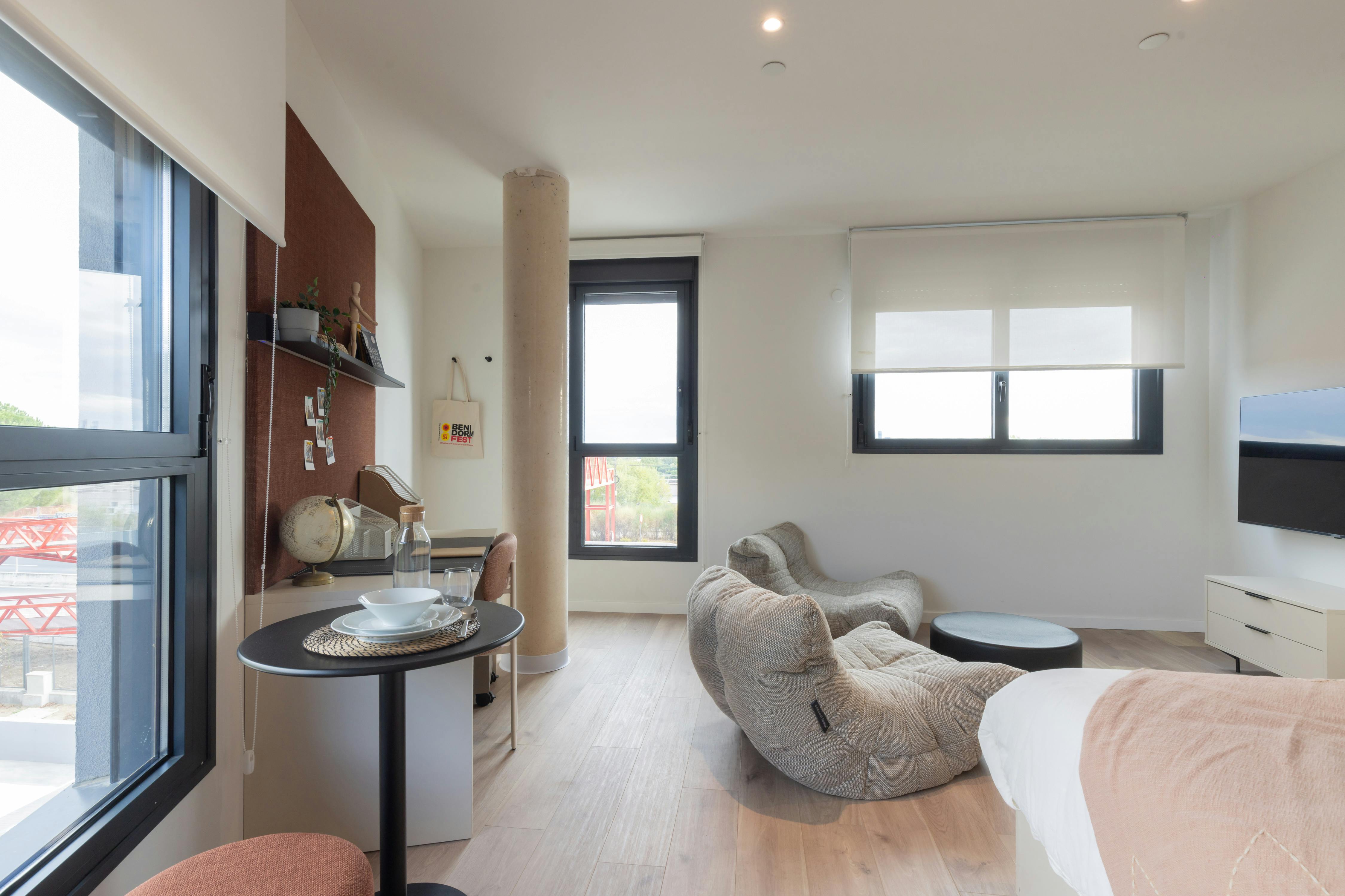 preview gallery tile