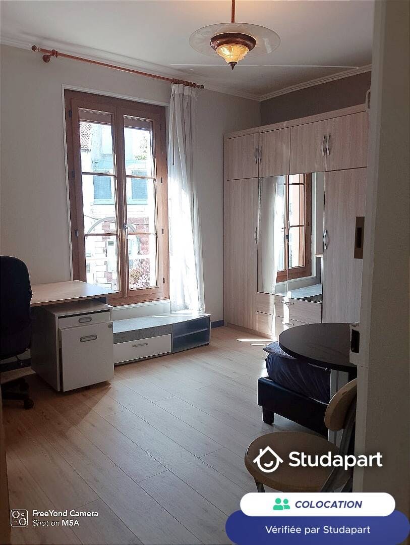 Private room for rent on Rue Paul Vaillant Couturier, Argenteuil - Widok 4