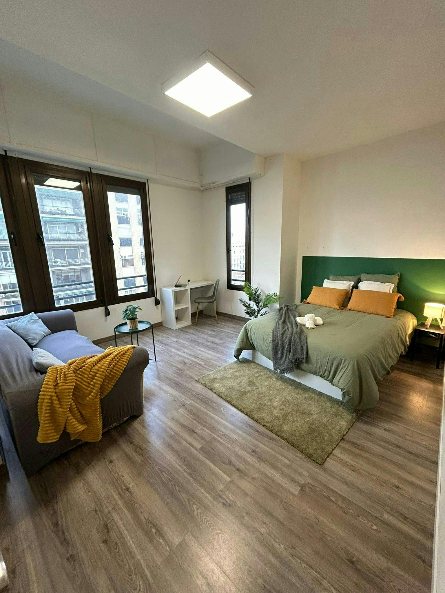 Single room Valencia, 1 bed, 16m² — photo 8