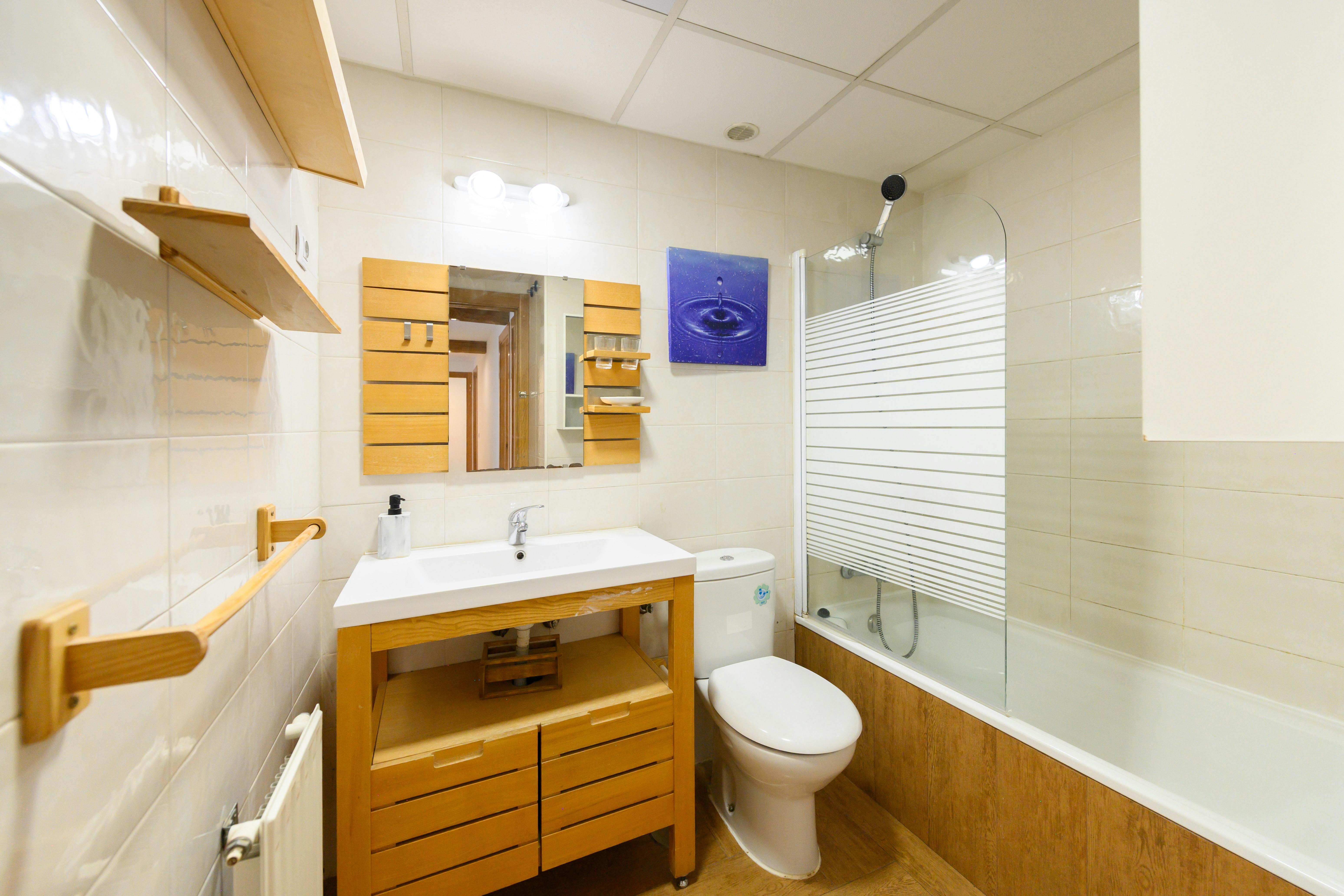 Apartment Madrid, 4 beds — photo 10