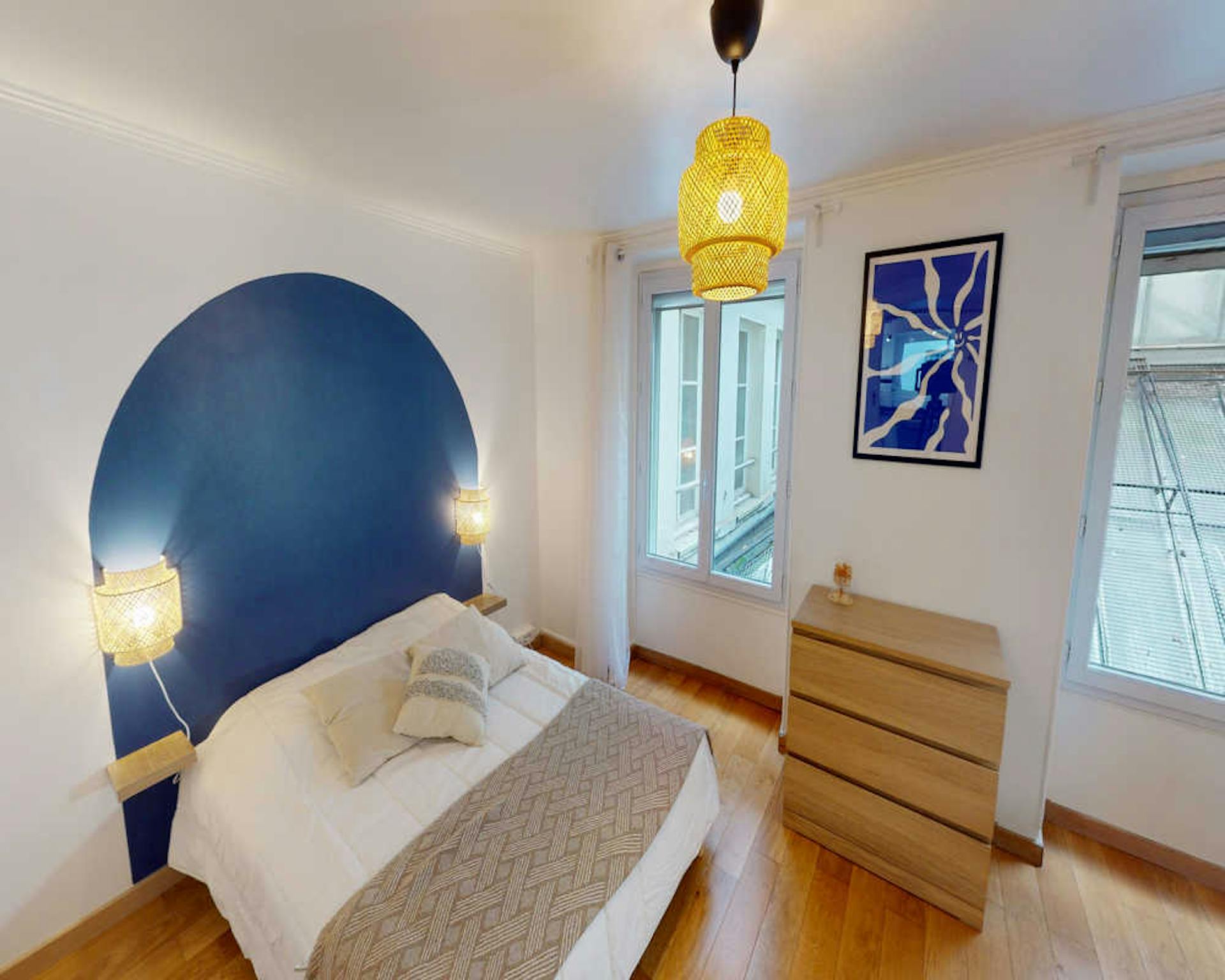 Rue Bergère, Paris preview