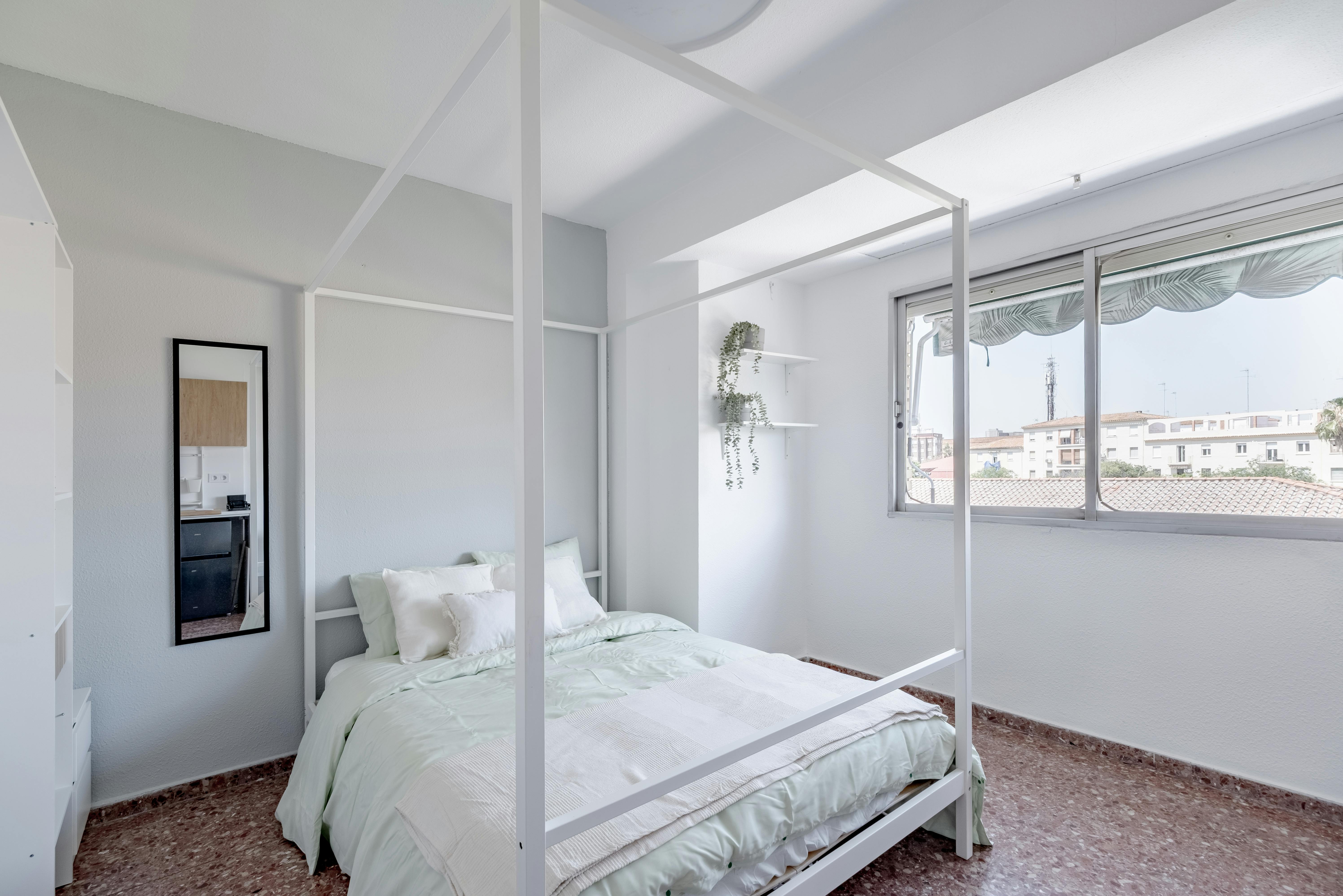 Single room Aldaia, 1 bed, 12m² — photo 3