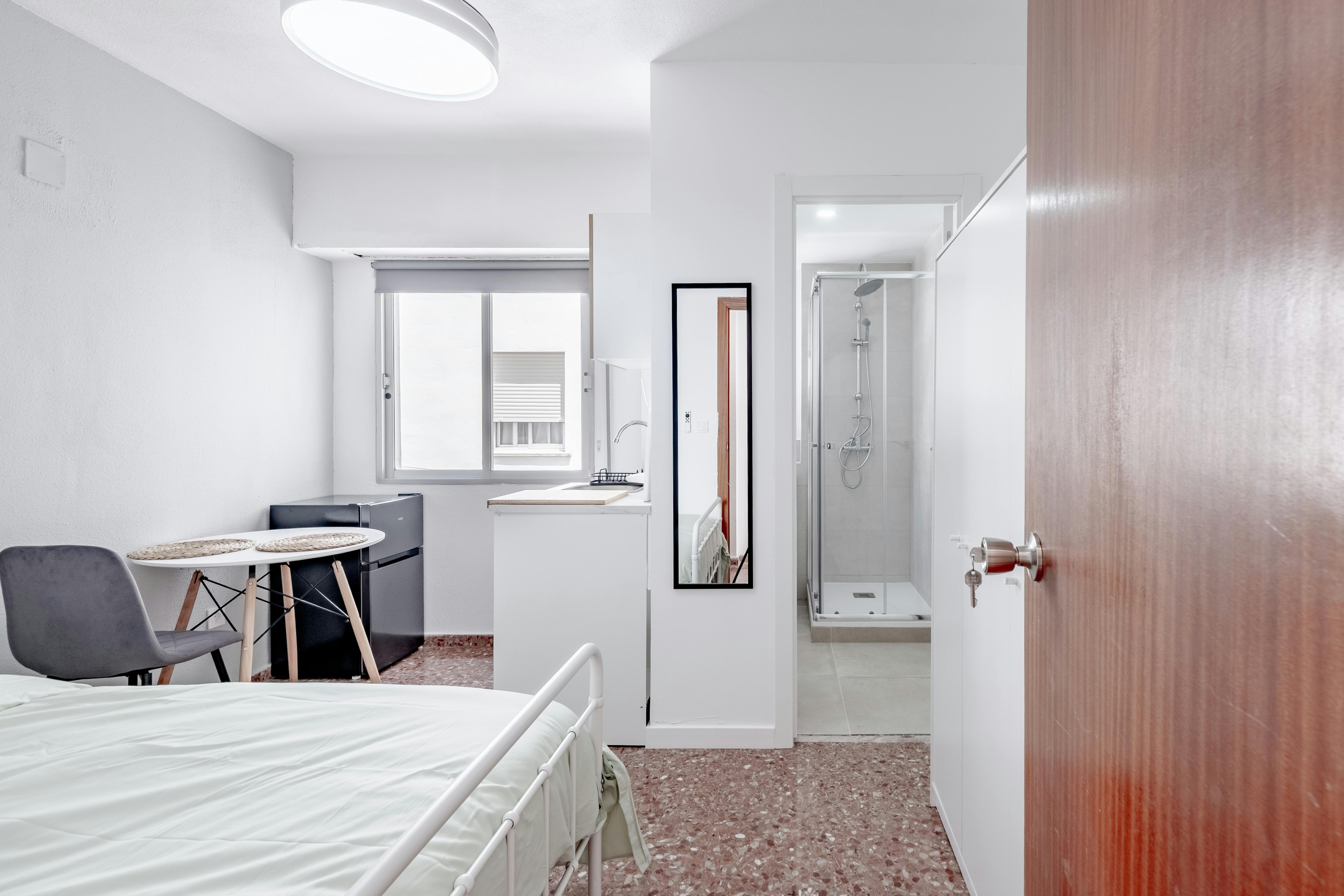 Single room Aldaia, 1 bed, 12m² — photo 7