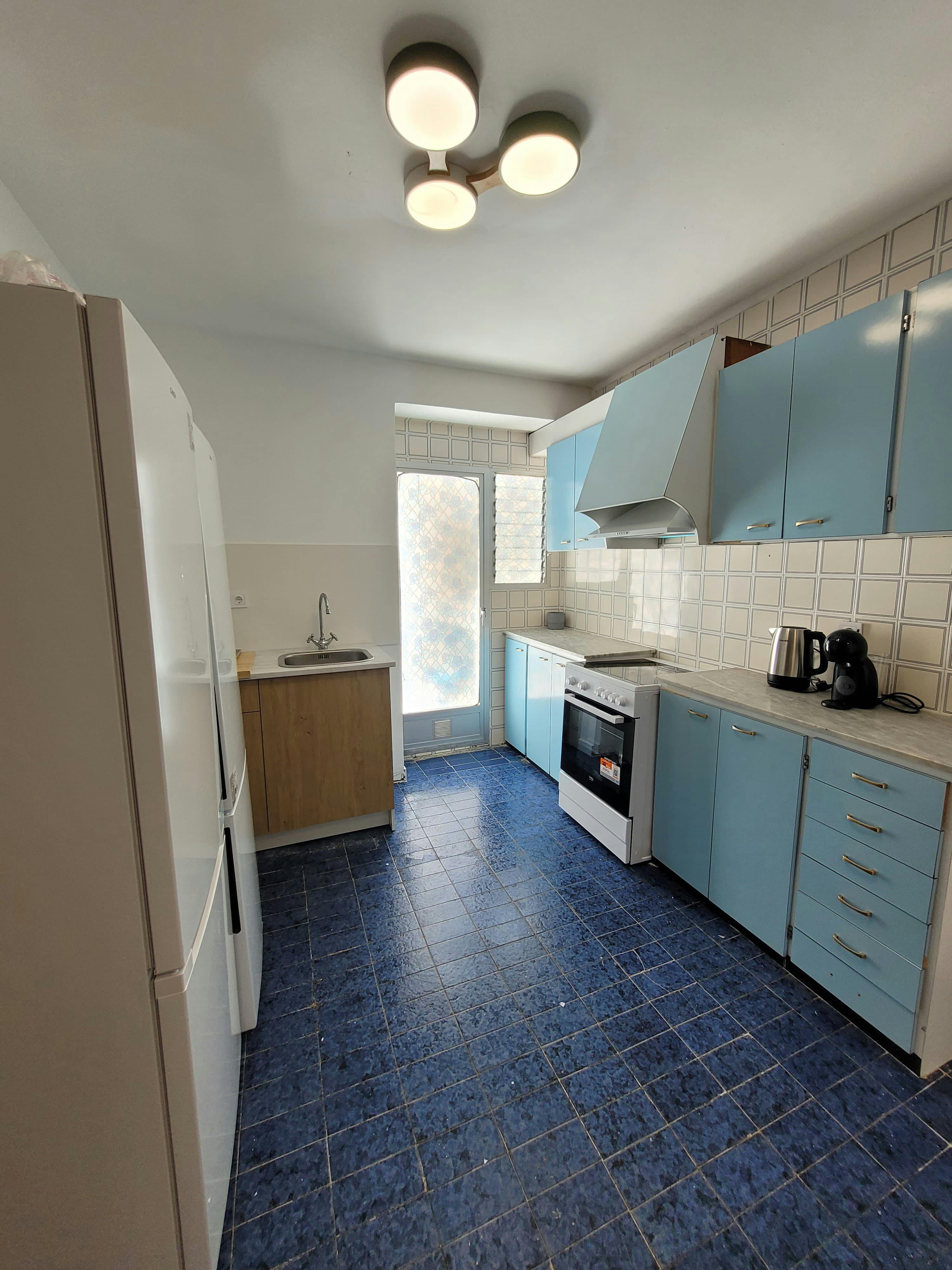 Single room Aldaia, 1 bed, 12m² — photo 1