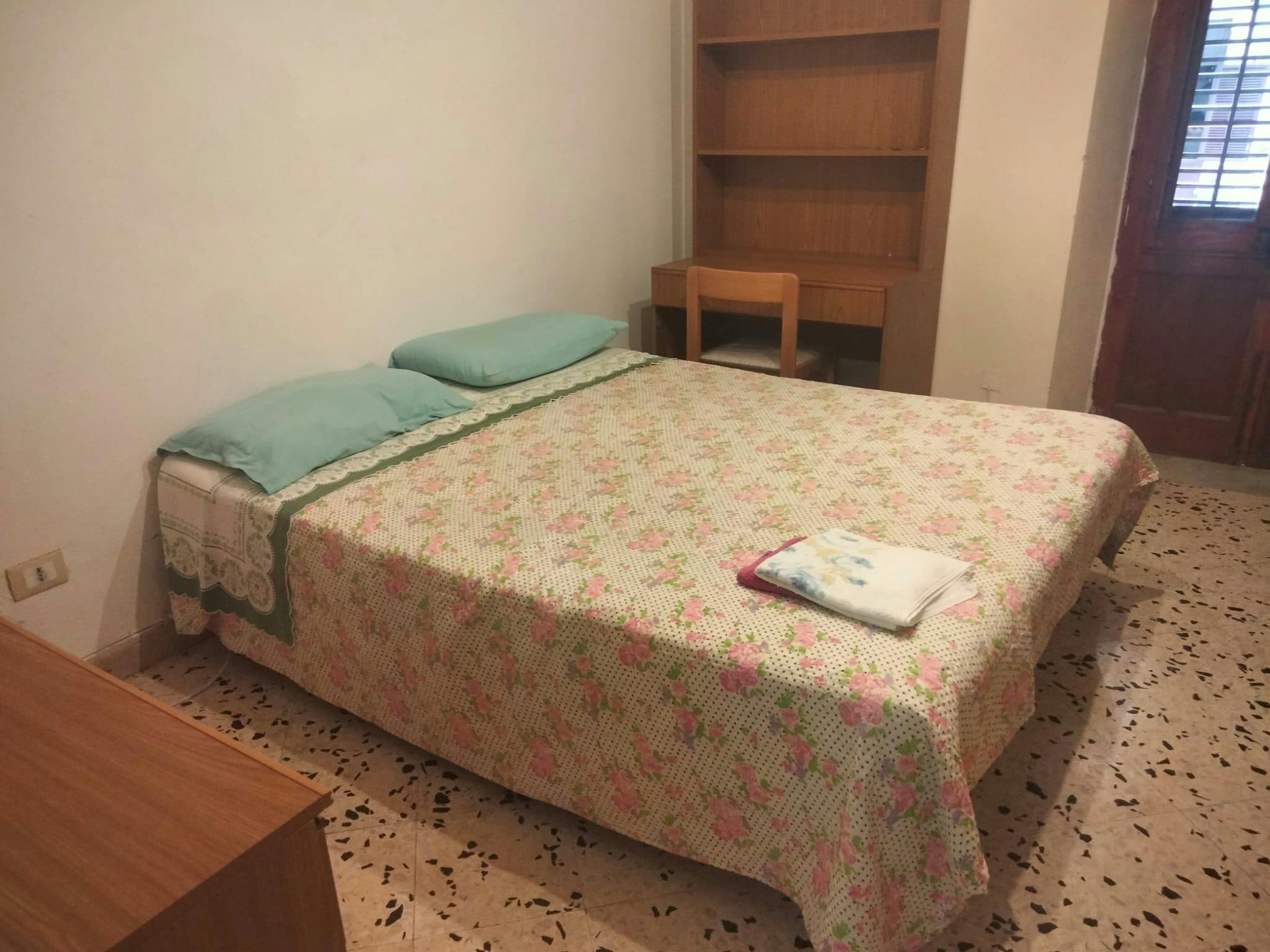 Lägenhet att hyra för 650 € i månaden i Palermo, Via Agostino Gallo